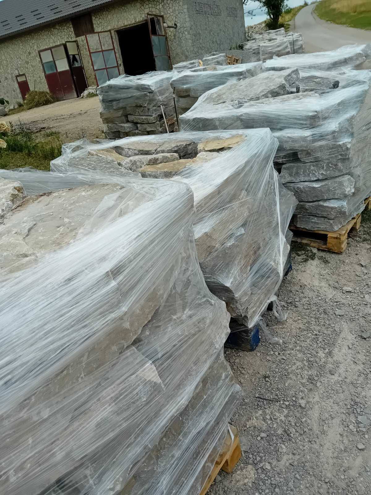 534519388_1913475765887251_8949354784624539380_n