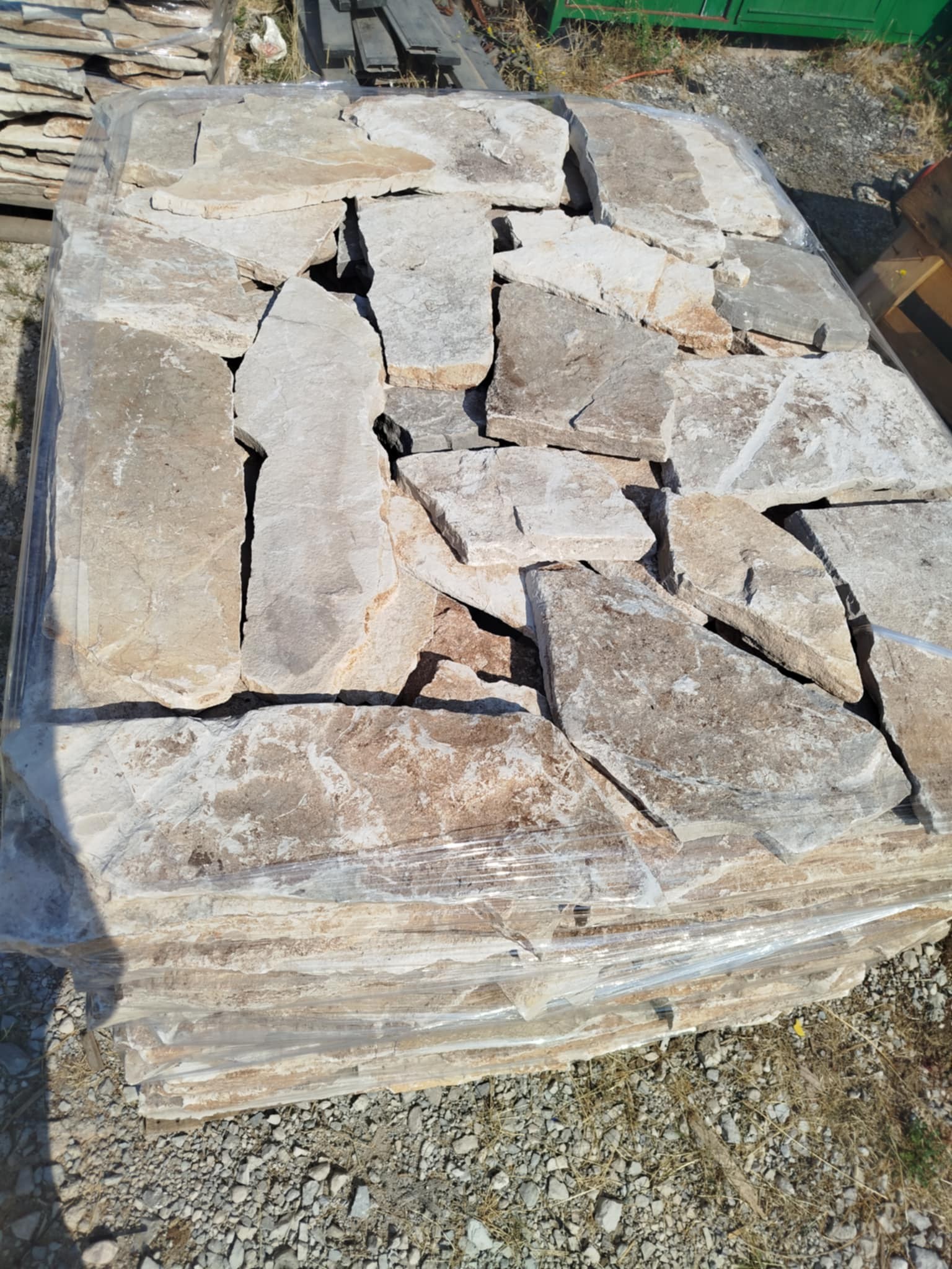 534531642_1913476132553881_4168920572044803771_n