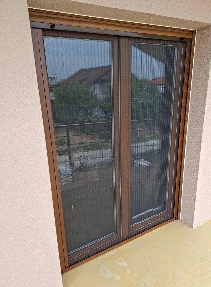 559394868_122157354806797298_68846450574293150_n