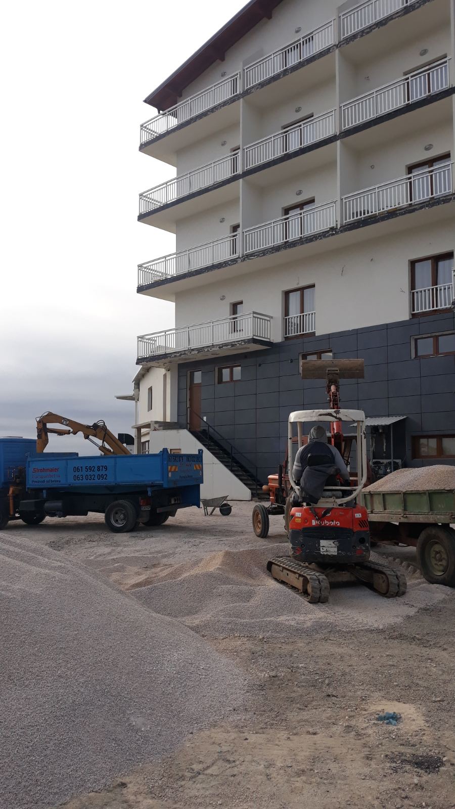 IMG-3c507c069c9e217dbf54467c9cac8aa8-V